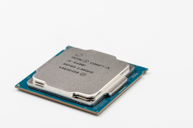 Intel čip.jpg